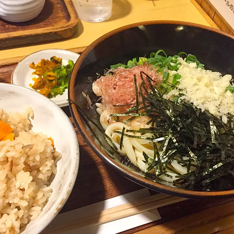 ぶっかけうどん定食|麻紀子さん