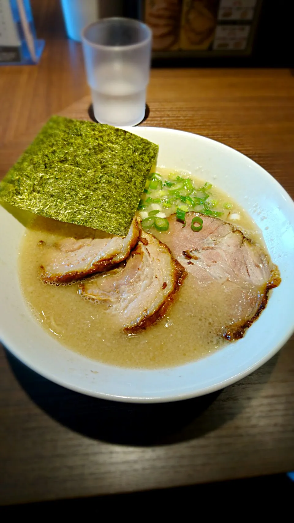 半チャーシュー麺|よちやまさん