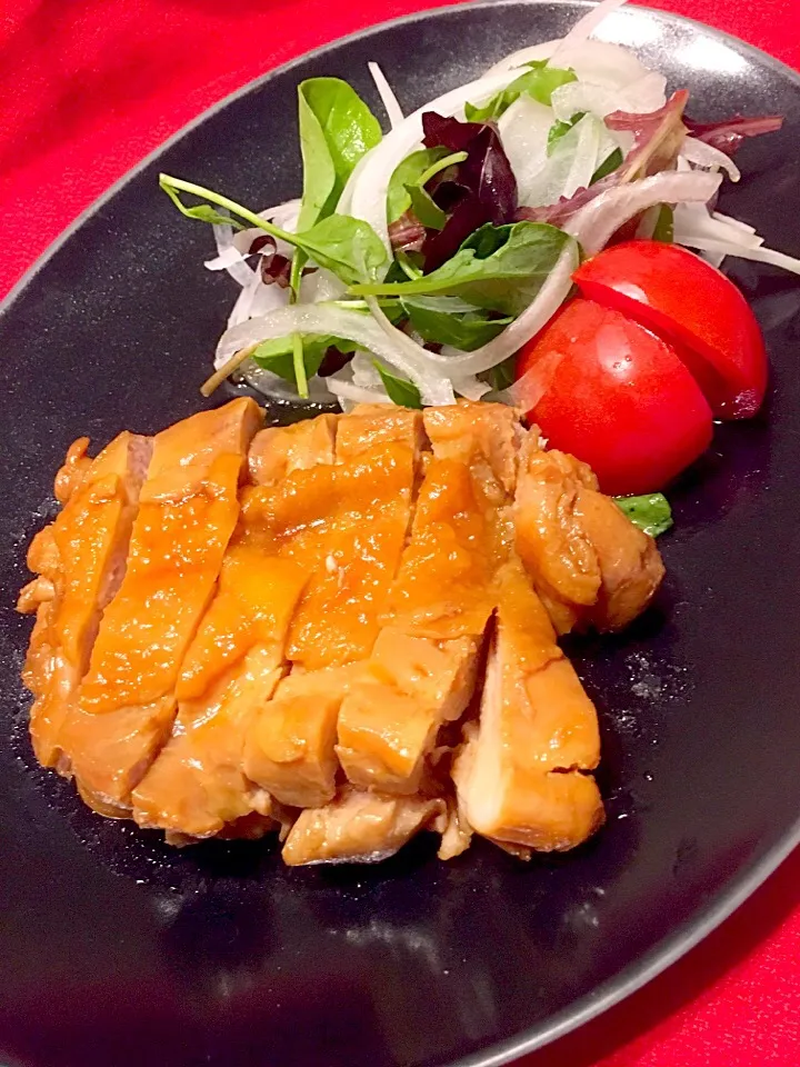 桜央里🌸ちゃんの 調味料三つで簡単美味しい🎶ジューシーチキンのさっぱり煮🐔🎶|まるまさん