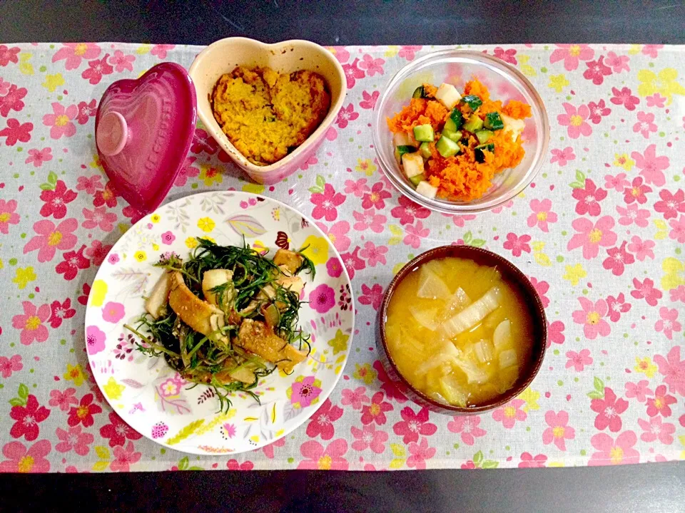 ベジ料理♡高野豆腐とおかひじきのソテーのご飯|みよさん