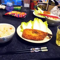 Snapdishの料理写真:イワシフライ、とり釜飯、|中トトロの彼氏さんさん