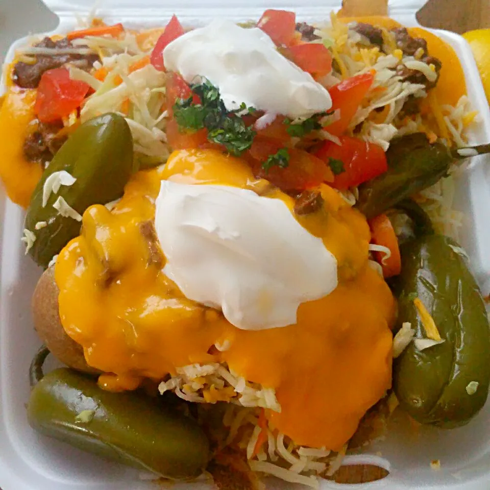 #Fully #Steak #Loaded #Baked #Potato and #Steak #Nachos|Precious Loveさん