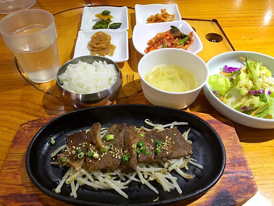 MIX焼肉定食|マハロ菊池さん