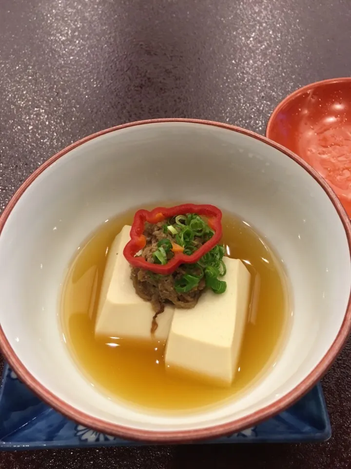 Snapdishの料理写真:牛しぐれ豆腐|てすらさん