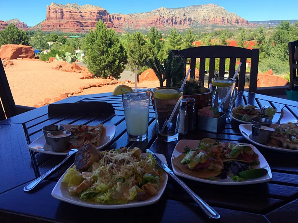 Snapdishの料理写真:セドナの景色を見ながらのお料理は最高でした！|MAIさん