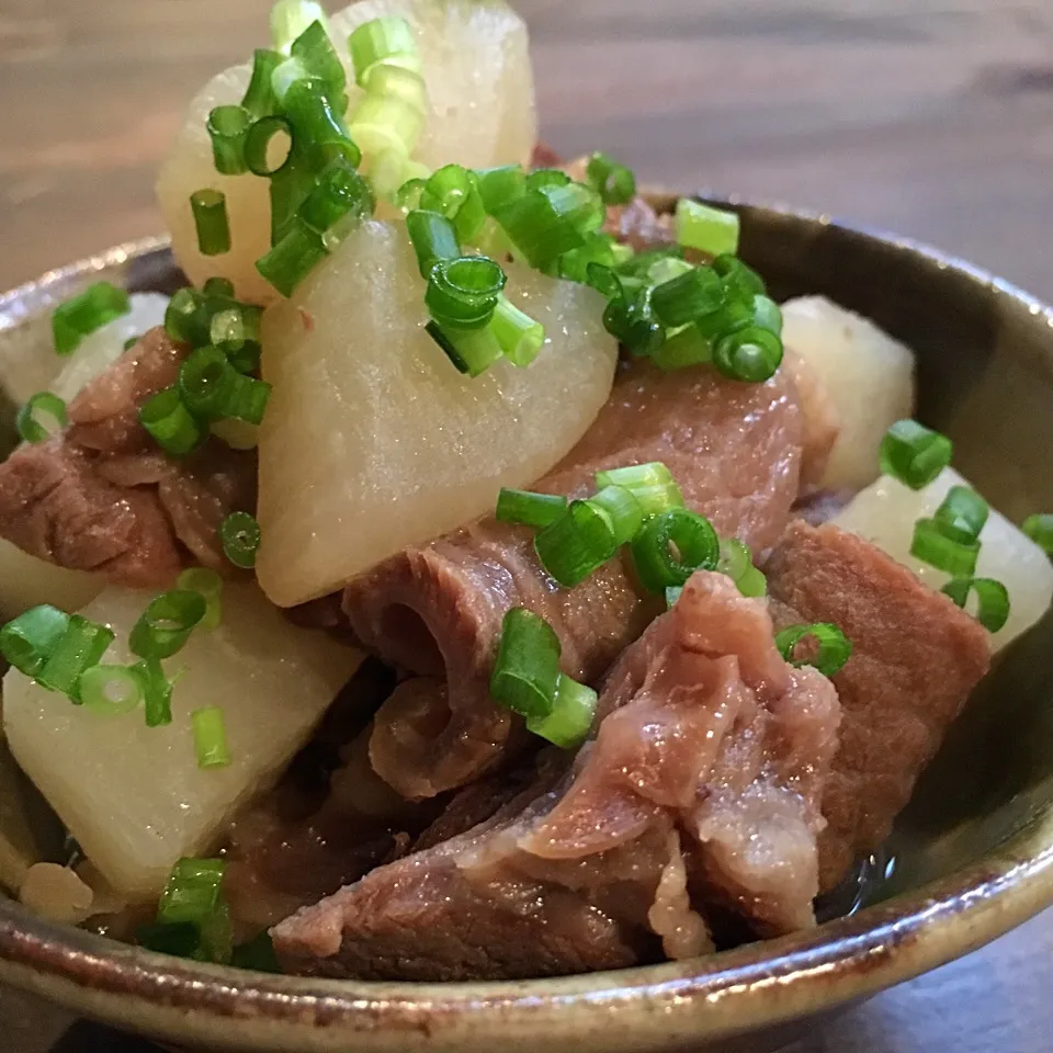 牛すじと大根の煮物ʕ-̼͡-ʔ|七海さん