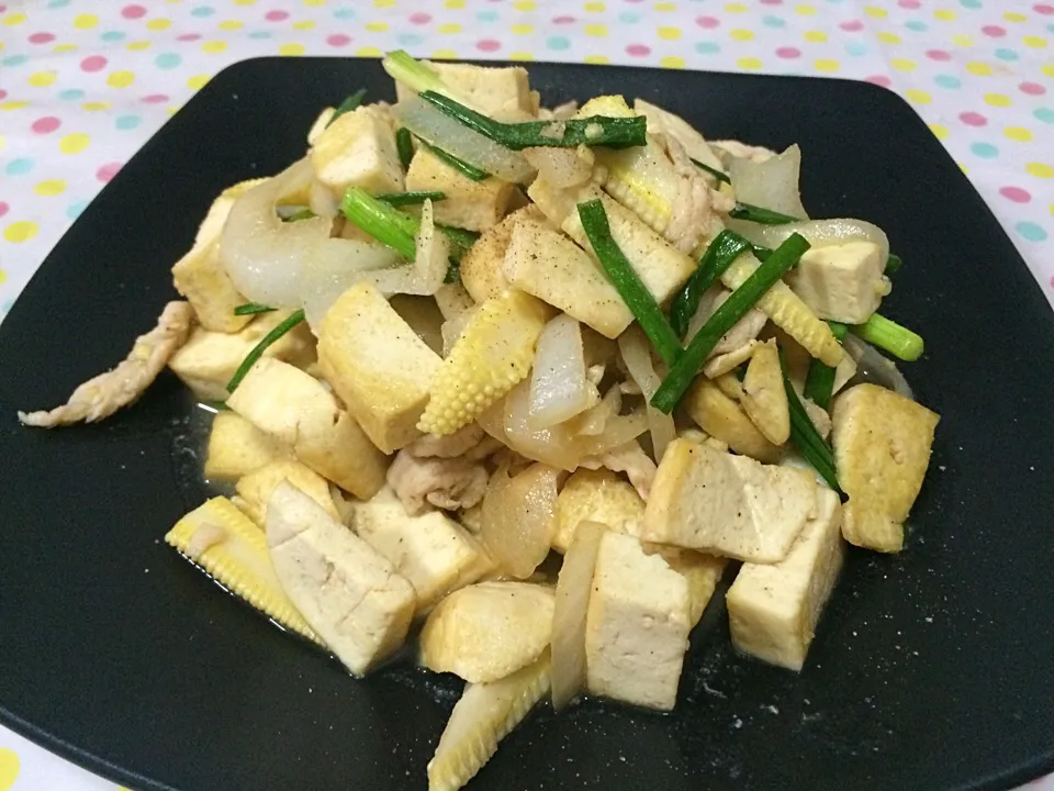 ผัดเต้าหู้ #thaifood|piggypimさん