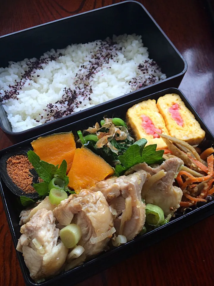 Snapdishの料理写真:蒸し鶏の山椒たれ弁当|二キィさん