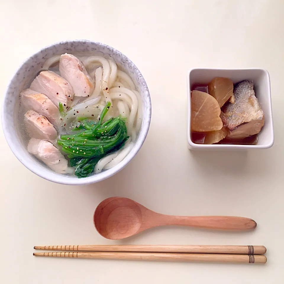 Snapdishの料理写真:鶏肉うどん と ぶり大根|a_chanさん