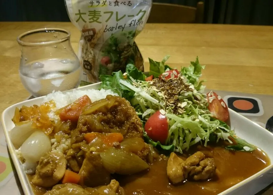 はくばくさん、ありがとうございます。
今日は、カレーだったのでさっそくサラダと食べる大麦フレーク頂きました。|こんさん