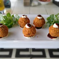 Quail's Egg Scotch Egg with Mayo & Brown Sauce|Simon Mathewsさん