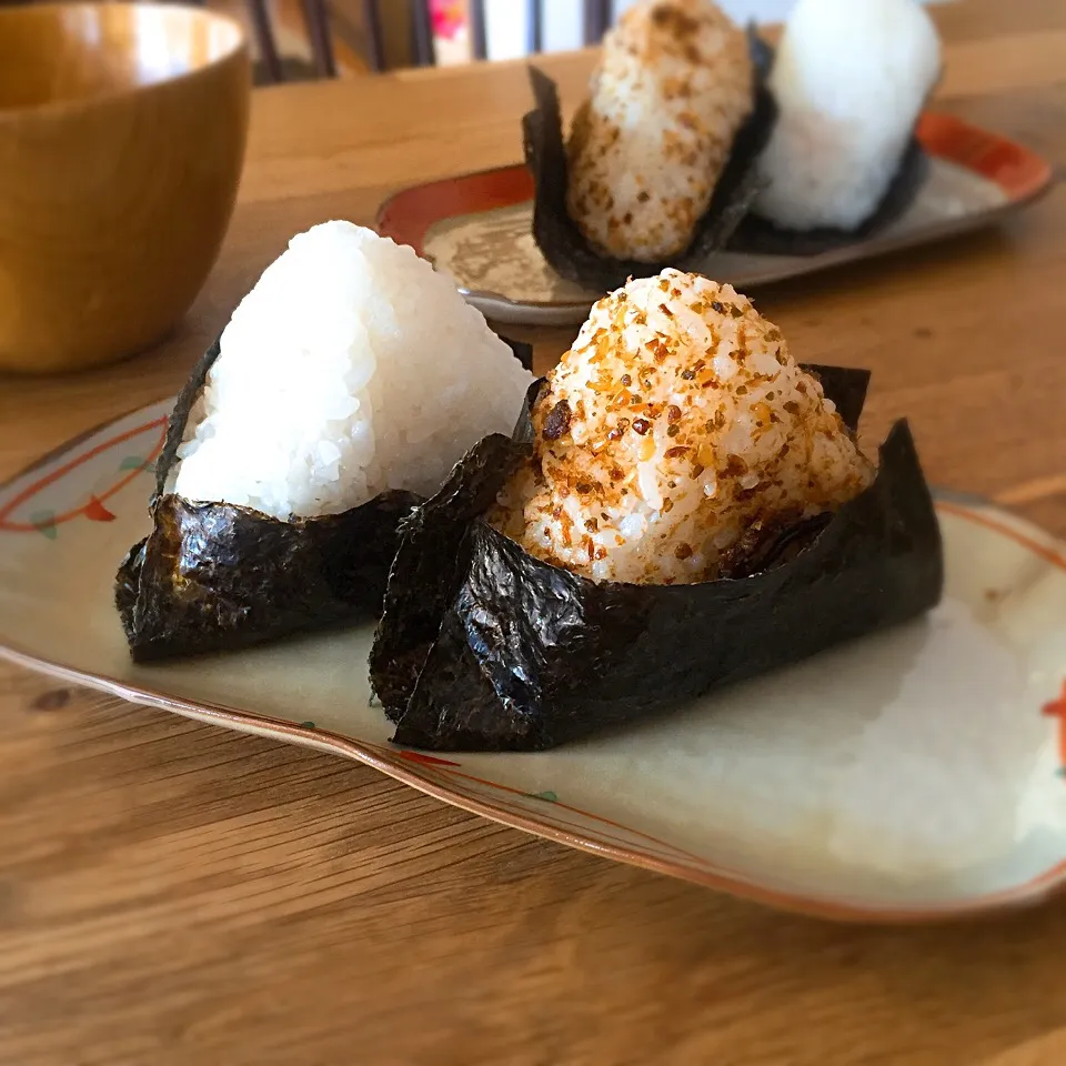 朝ごはん
梅干しのおにぎりと
くるみ味噌と錦松梅のおにぎり|TKさん