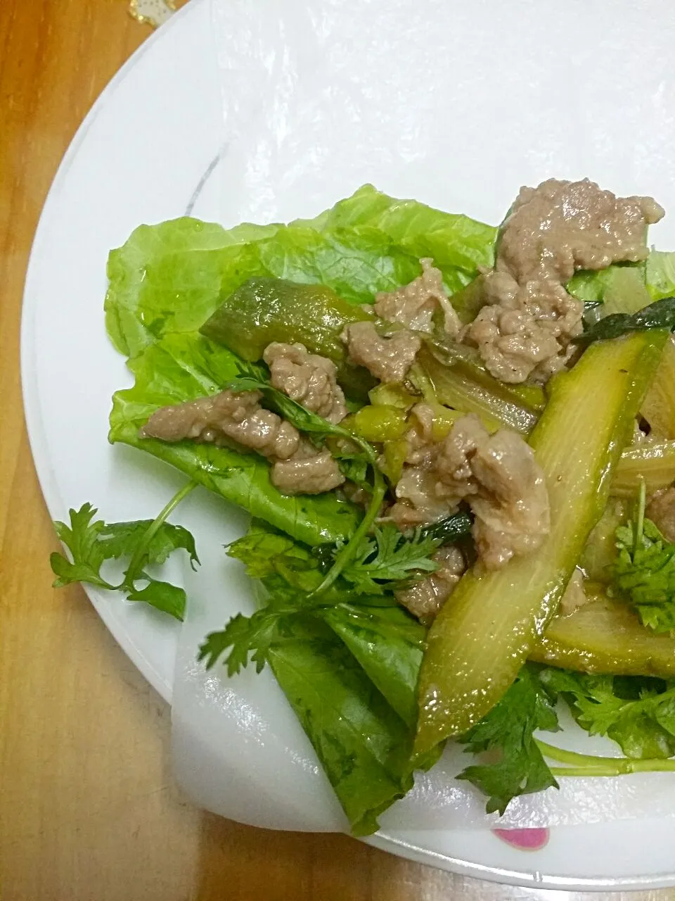 homemade beef roll with slice noddle
#vietnam #Asian cuisine|Lui Duongさん