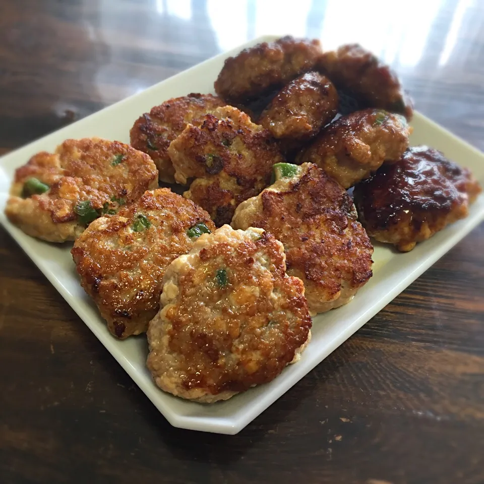 お弁当作りおきおかず🎶
いんげん入り豆腐ハンバーグ😋😋😋|いしくん。（たまご王子🥚🐣🐥🐔）さん