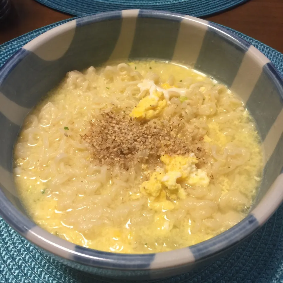 サッポロ一番塩ラーメン|愛ペガさん