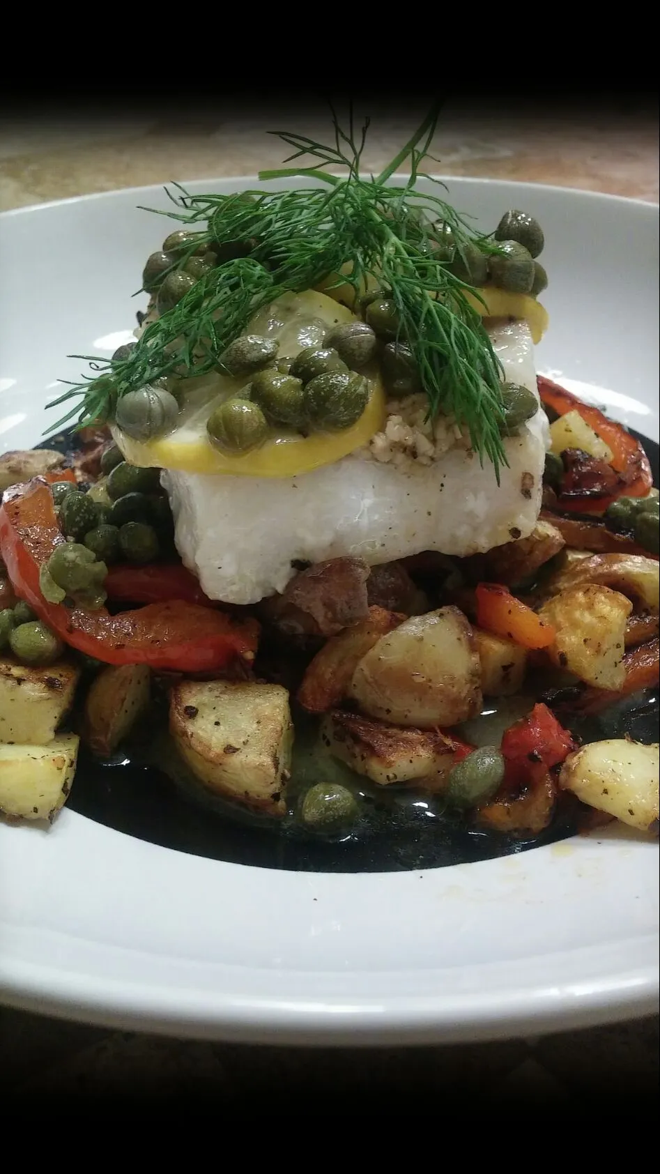 #HelloFresh Cod en Papillote with Brown Butter Caper Sauce, Dill, and Red Pepper-Potato Hash|Courtney Alizabet Riess Handelさん