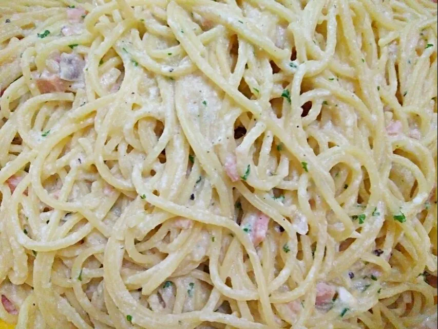 Snapdishの料理写真:ham carbonara for tonight... ☺😀😊|ermile altuezuさん