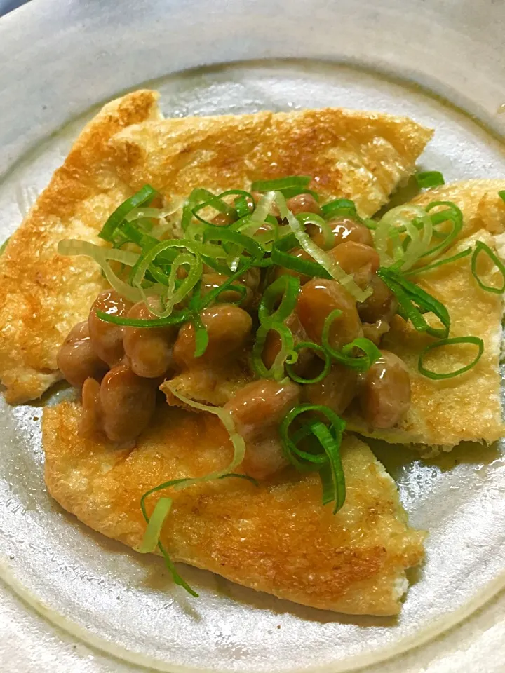 鎌倉山納豆でいただくカリカリ油揚げ|Tomoko Ogiwaraさん