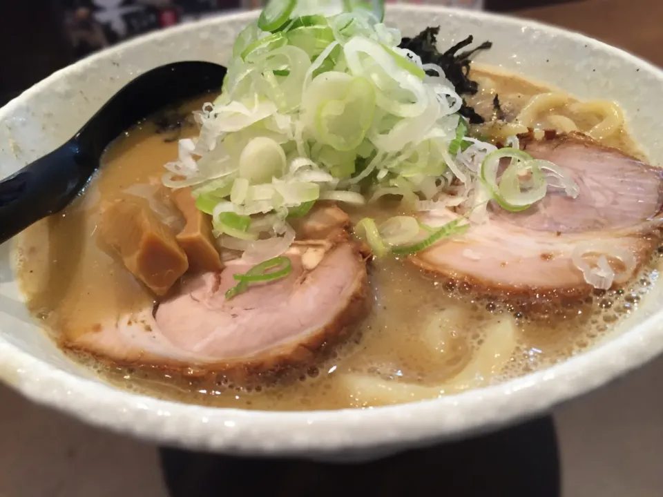 中華そば響 濃厚煮干しラーメン|えんどーさん