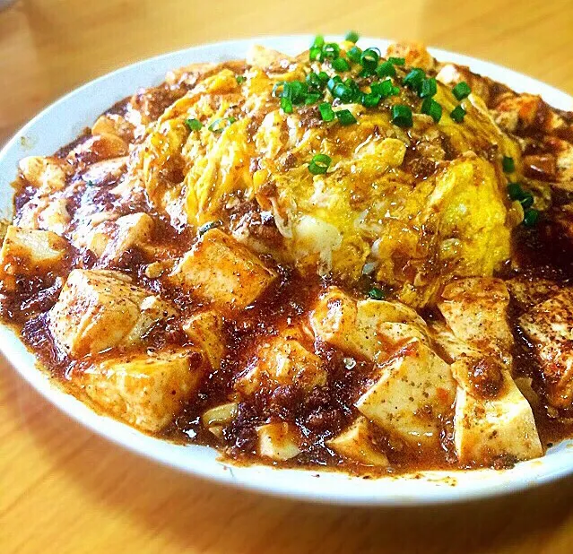 マボシンハン 麻婆豆腐➕天津飯のフュージョン 麻婆天津飯|ガク魁‼︎男飯さん