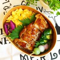 2016.6.21
本日のお弁当

#照り焼きチキン
#いりたまご
#3色プチ団子
#きゅうりの浅漬け