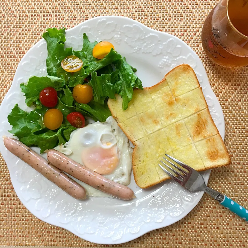 朝食|さくらんぼ🍒さん