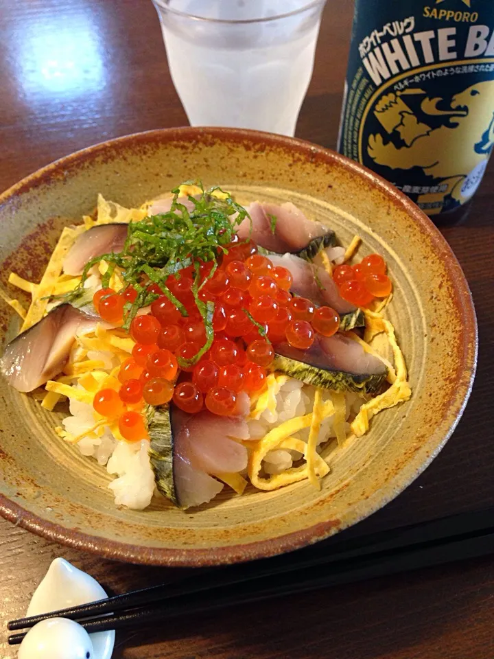 しめ鯖丼イクラ乗せ#ランチ#おうちごはん|しらこさん