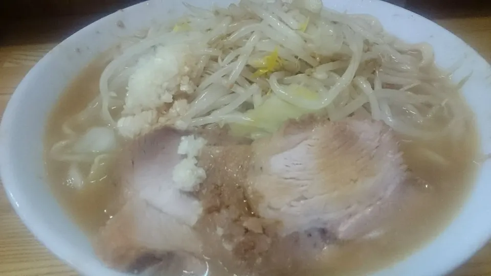 二郎 赤羽店 の 小ラーメン+ニンニク+カラメ ＠赤羽 16067|大脇さん