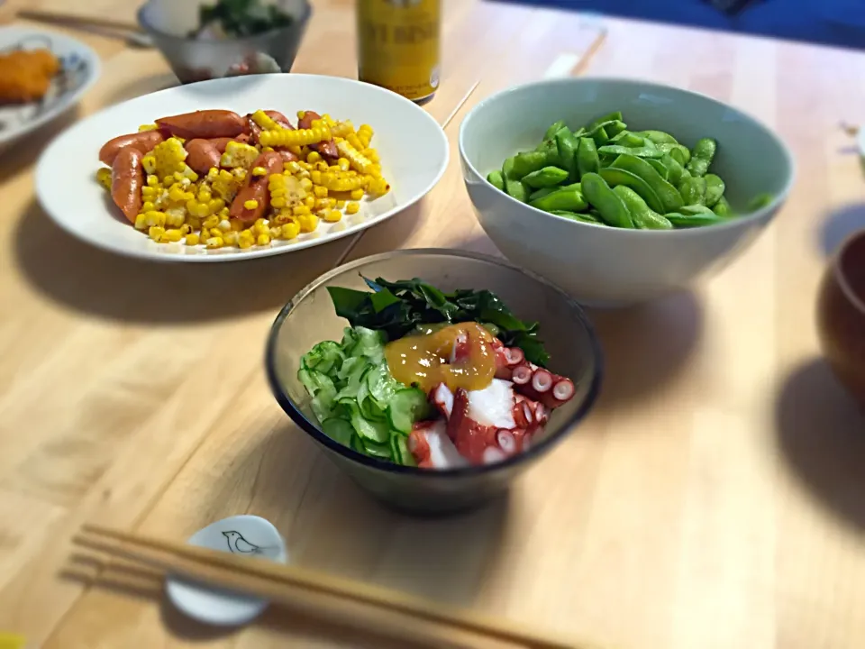 おうちで居酒屋メニュー

たことわかめの辛子酢味噌
コーンウインナー
茹でたて枝豆|きょうさん