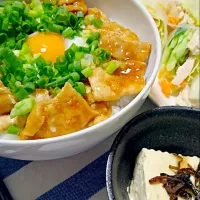 Snapdishの料理写真:ねぎ豚丼(*´╰╯`*)|ひろみさん