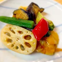 Snapdishの料理写真:白身魚と夏野菜の甘酢あんかけ|eriさん