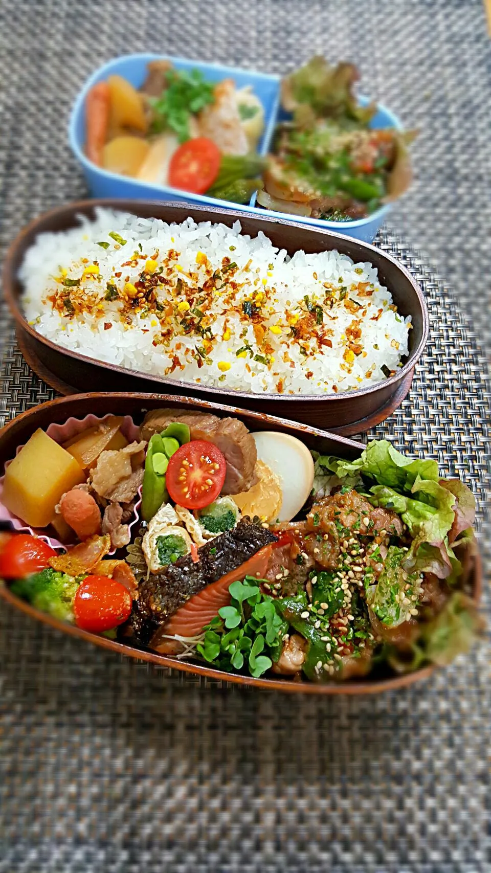 今日のお弁当❕焼き肉だよー🐷🐷🐷|クッキングオヤジさん