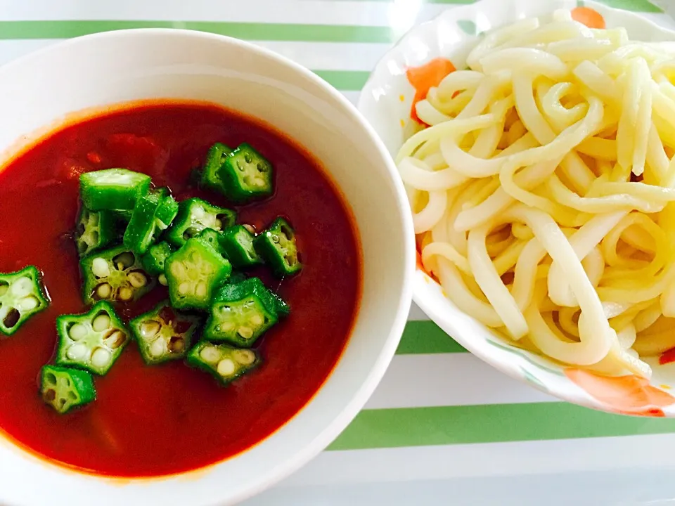 Snapdishの料理写真:Lunch 1 Tomato curry tsukemen|moonmoonさん