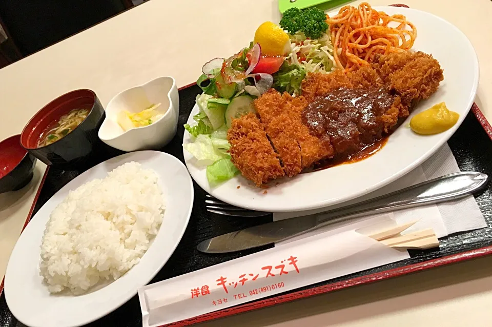 キッチンスズキ、ロースカツ定食(*^^*)|yoshikoさん