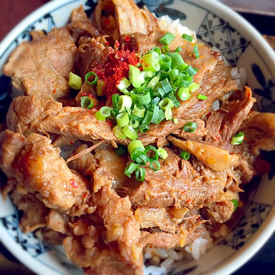 牛すじ丼！！|すいかみかんさん