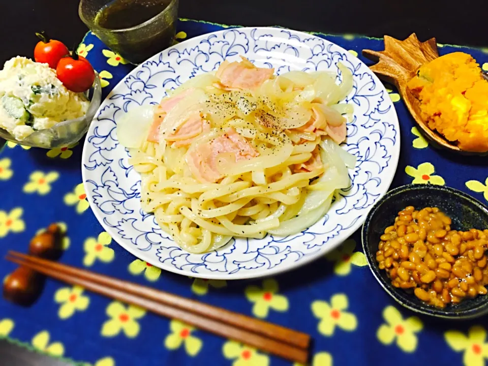 晩ご飯☻洋風焼きうどん×パパ流ポテサラ×カボチャとクリームチーズ|rai☻*さん