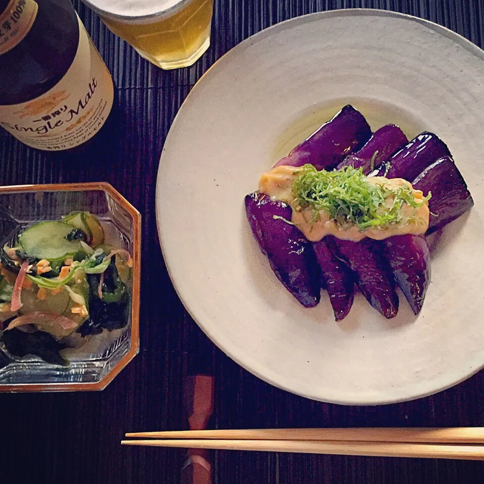 Snapdishの料理写真:今夜のアペロ
揚げナスの三麹味噌だれ(味噌、甘酒、醤油麹)
わかめときゅうりのエスニック酢の物|Kaori Shimizuさん