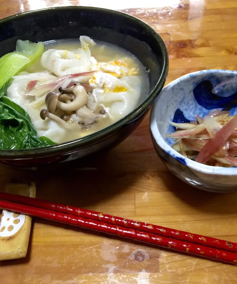 ランチ🏡冷凍餃子で水餃子🏡ミョウガ食べ過ぎ、物忘れ大丈夫かナ…♪|keikoさん