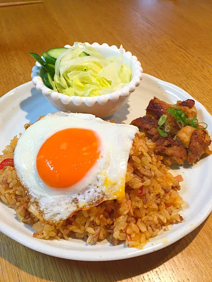 ナシゴレンとサテのワンプレートご飯|まつださんさん