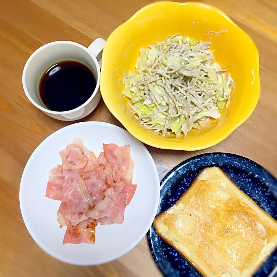 2016/06/24のモーニング

マーガリントースト
ベーコン
ごぼうとレタスのサラダ
コーヒー|Shirokoさん