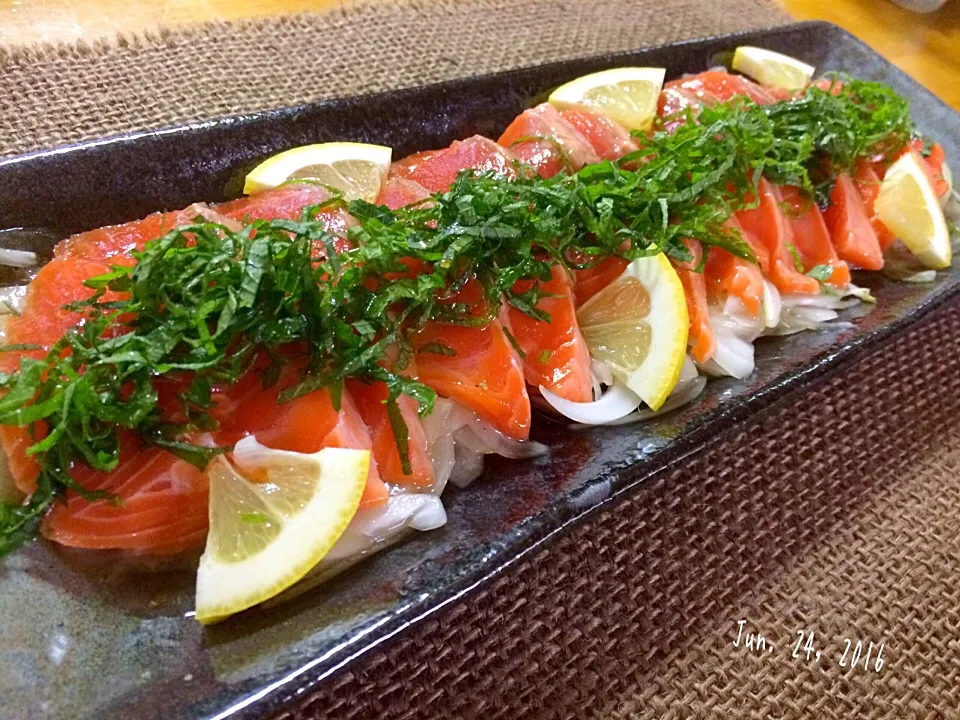 めぐぴょんさんの料理 サーモンの和風カルパッチョ|みきおさん