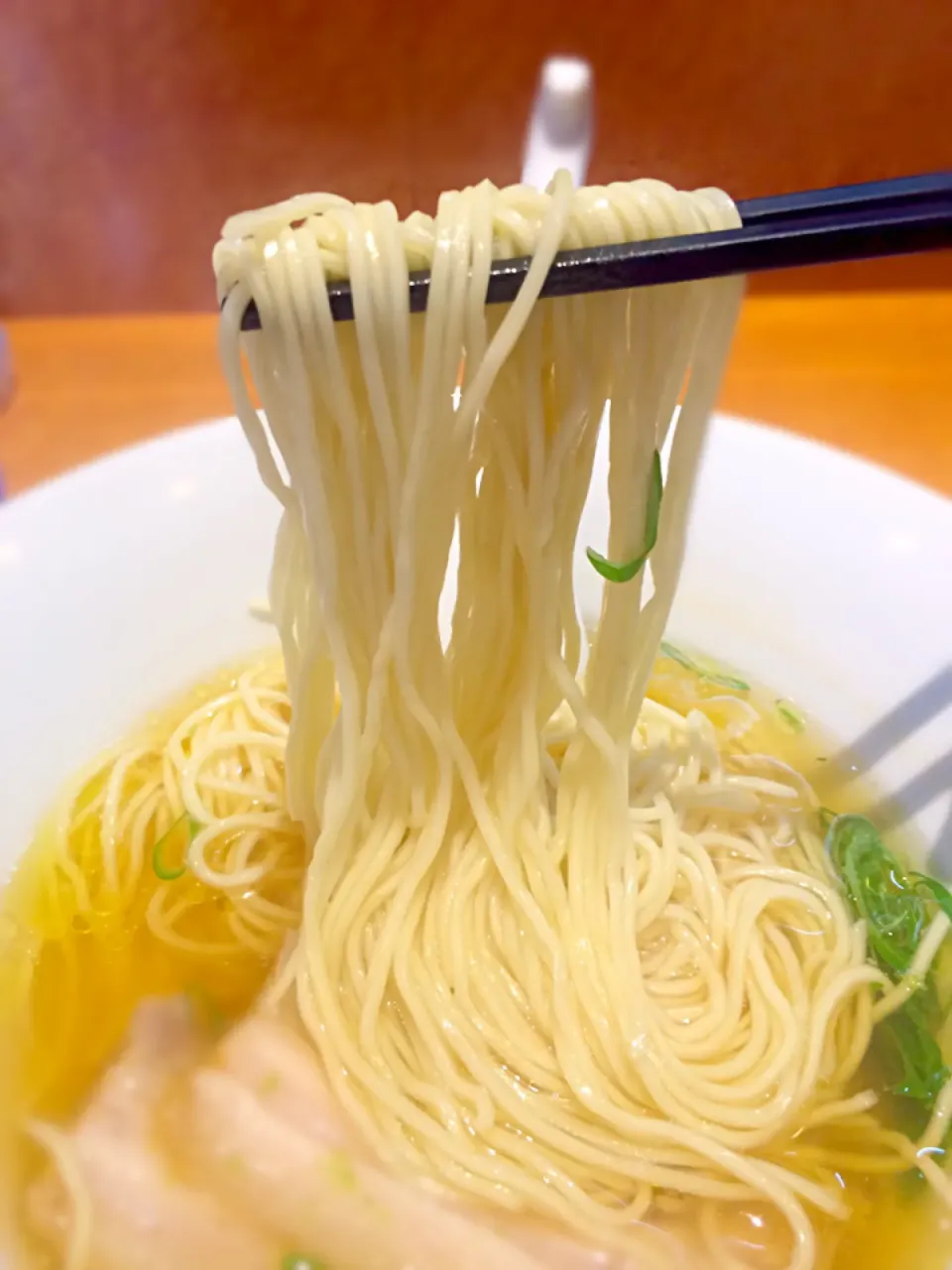 トマトのお題で塩そばの麺@柴崎亭|morimi32さん