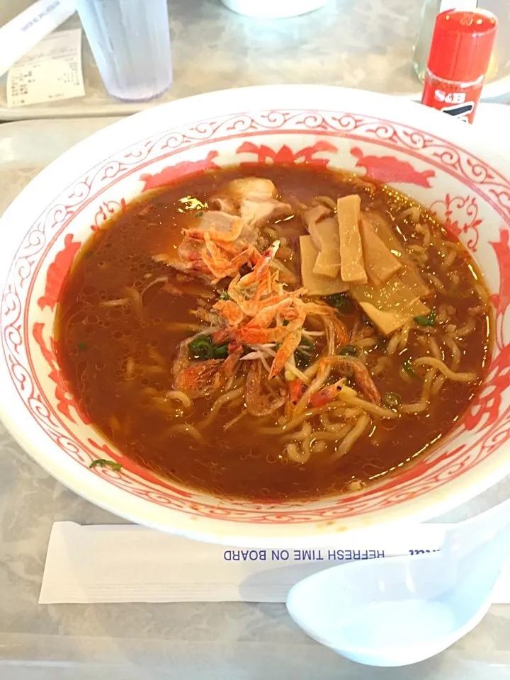 お昼は船内で海老味噌ラーメン|wildcat山猫さん