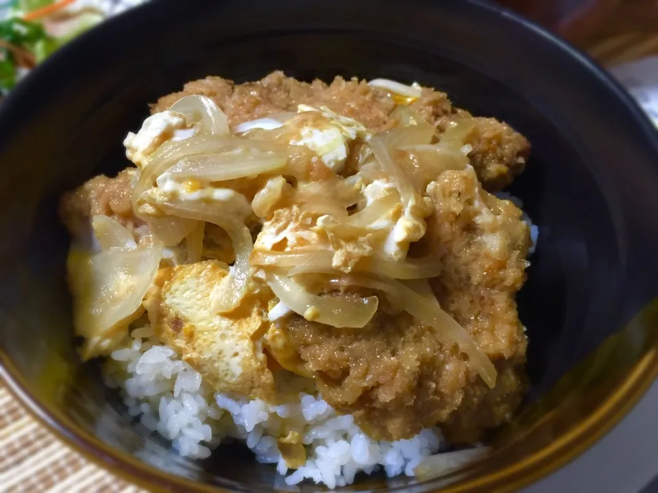 Snapdishの料理写真:Katsudon|“where everything is made at home”. by Kazúo.さん