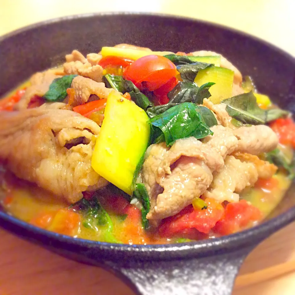 Pork and zucchini, with tomatoes and basil|nakさん