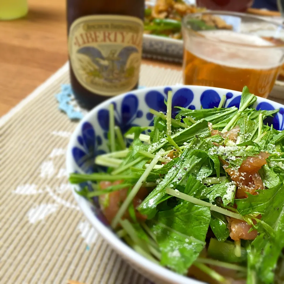 Snapdishの料理写真:今日の夕飯☆生ハムサラダアップ|あさこさん