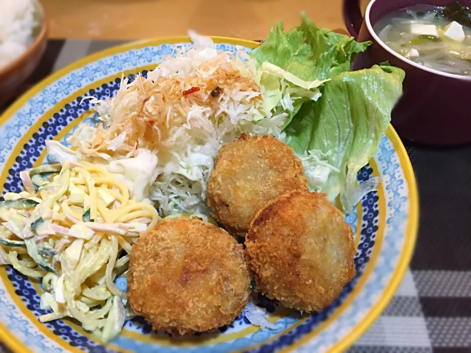 コロッケ定食❤️|かなさん