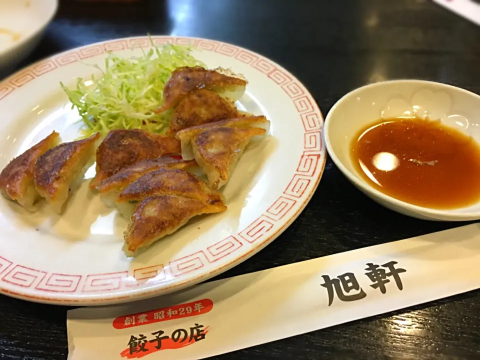 焼き餃子！|たかゆーさん