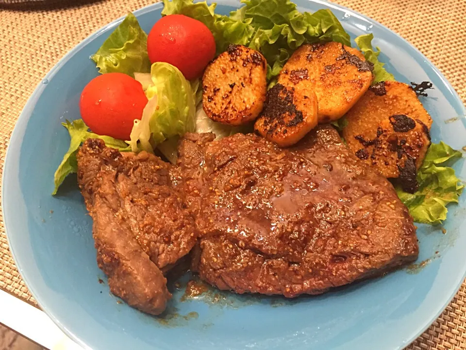 牛肉ステーキと長芋醤油麹炒め|Takayukiさん