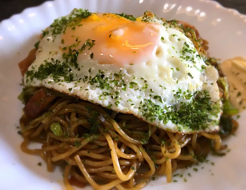 昼です、麺です。          シンプルに ソース焼きそば|muutさん